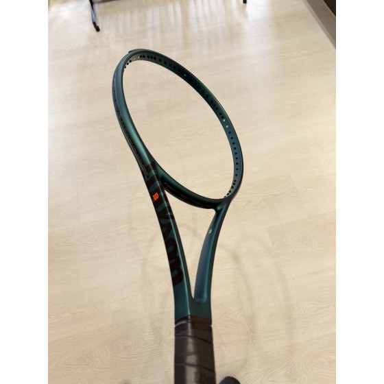 Wilson Blade V9 98s 18X16